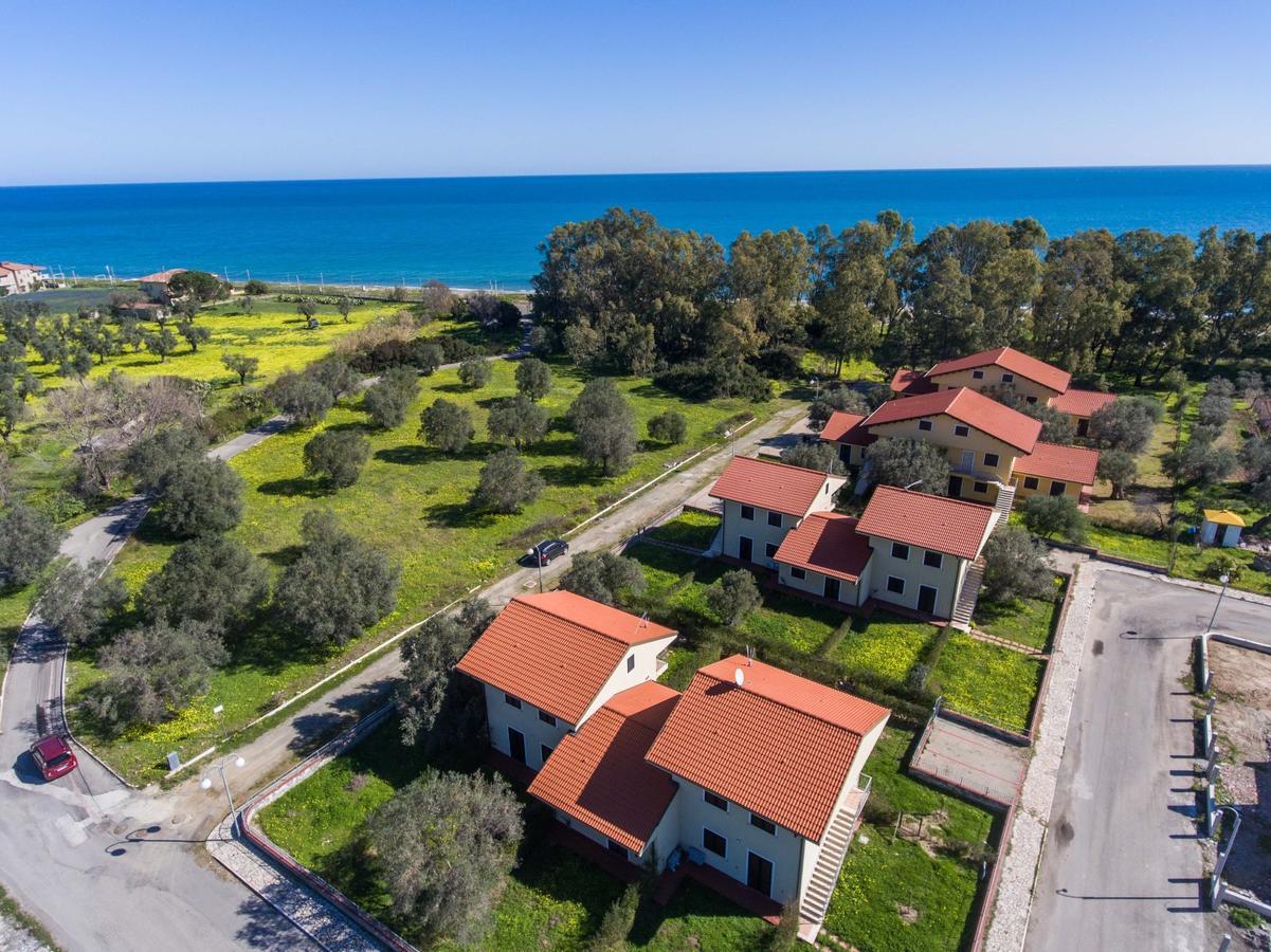 Residence Torretta Beach Crucoli Exterior photo